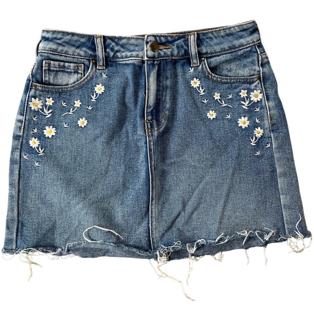 Lottie Moss Floral Embroidered Denim Mini Skirt Size 28 Blue Jean Daisy Boho